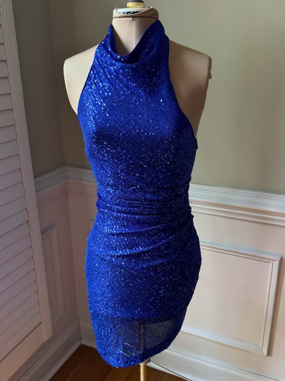 Traveling Chic Boutique Blue Sequin Cocktail Dress - Size M